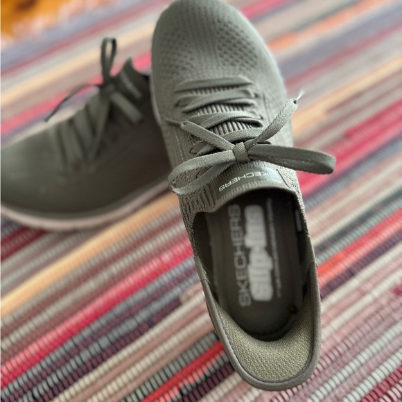 Sketchers slip one - Picture 8 of 8